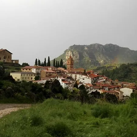 Antigua Casa Pepo Y Casa Marieta בית נופש Herbes